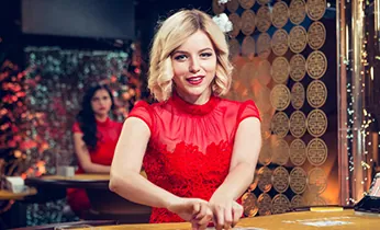 Đội ngũ hỗ trợ khách hàng chuyên nghiệp của coi đá gà thomo trực tiếp sẵn sàng phục vụ 24/7